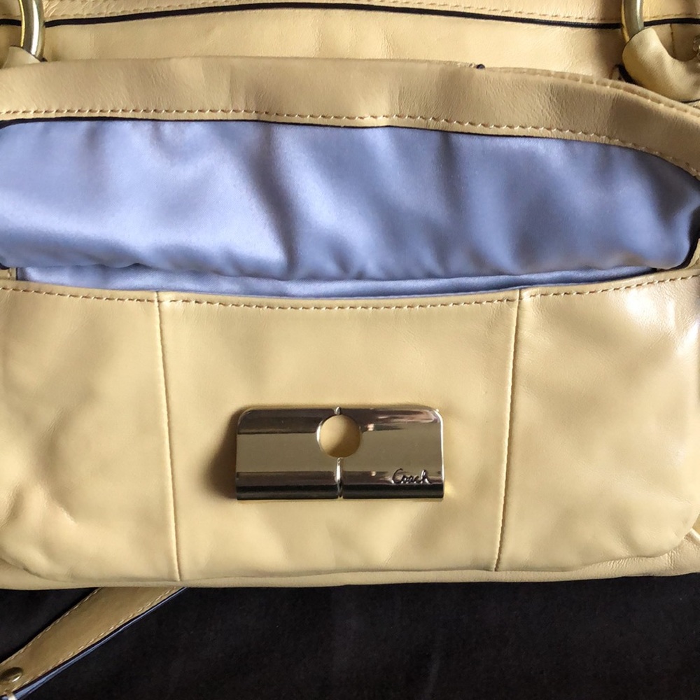 NWT Factory Coach Handbag - Picture 4 of 13